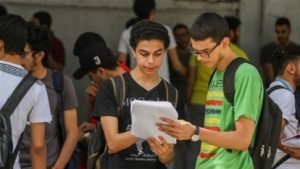 "التعليم" تغلق ملف "كيمياء" الثانوية العامة وتتمسك بصحة المواصفات الفنية 1 حسم جدل الكيمياء
