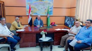 تفتيش المعلمين قبل الطلاب.. إجراءات استثنائية في لجان الثانوية العامة بالفيوم 4 أمن لجان الثانوية بالفيوم