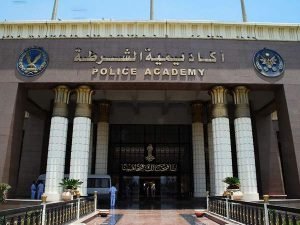 الطب والهندسة في المقدمة.. وزارة الداخلية تعلن التخصصات المطلوبة للالتحاق بكلية الشرطة 1 شروط التقديم لكلية الشرطة