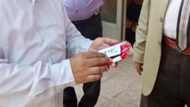 بسكويت مفخخ بالتكنولوجيا.. حيلة غريبة لغش الثانوية العامة بالأقصر تقع في قبضة القانون 4 ضبط سماعة غش بالأقصر