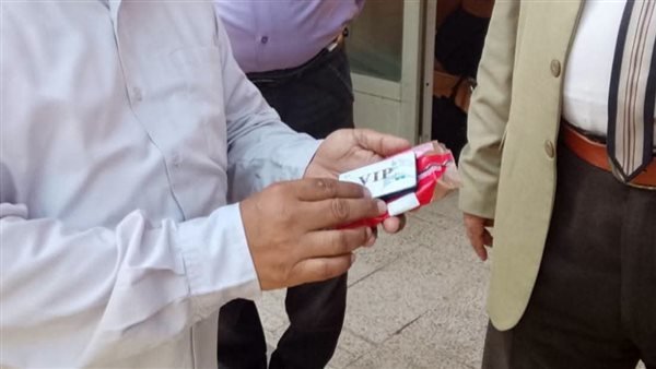 ضبط سماعة غش بالأقصر