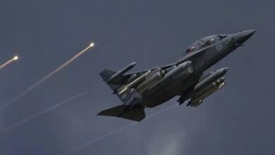 مختبر طائر بمواصفات قتالية.. روسيا تطلق Yak-130M لمواجهة المسيرات الثقيلة 4 تجربة Yak-130M الروسية
