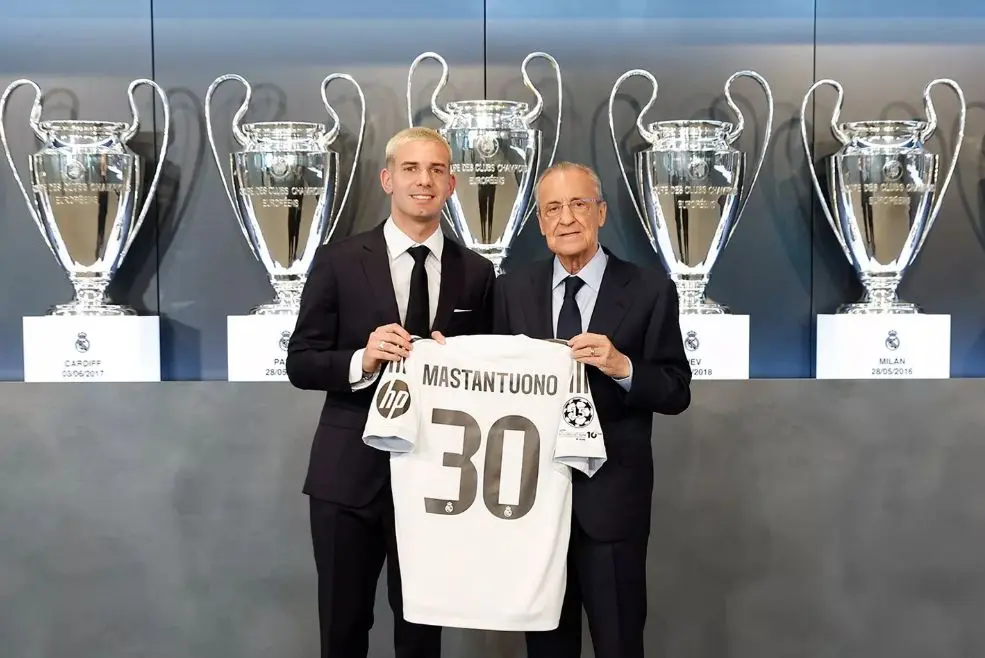 مورينيو يهدد مستقبل جوهرة ريال مدريد بـ 60 مليون يورو 1 ماستانتونو ومورينيو