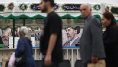 خلافة خامنئي الغامضة