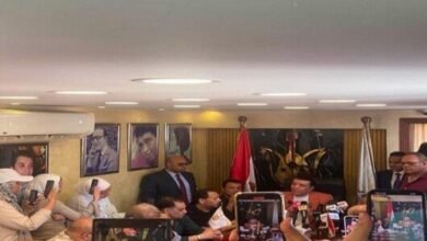 مصطفى كامل يقاضي مروجي الفيديو