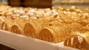 استقرار الذهب بمصر