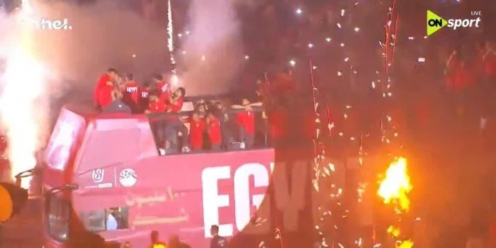 بوابات ستاد القاهرة تفتح بـ "تذاكر رقمية" في ليلة الـ 100 مليون شكرًا 1 احتفالية المنتخب باستاد القاهرة