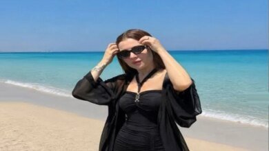 مي عز الدين تكسر غيابها بإطلالة سوداء وتكشف ملامح "قلبي ومفتاحه" 16 مي عز الدين بالأسود
