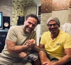عمرو دياب وعادل حقي في الاستوديو.. هل يستعيد الهضبة خلطة النجاح الكلاسيكية؟ 4 دياب وحقي في الاستوديو