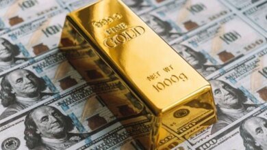 تحوط المصريين بالذهب يكسر قواعد سعر الصرف: عيار 21 يقفز 22% رغم تحسن الجنيه 1 قفزة الذهب في مصر