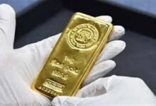ملاذ التحوط الأخير.. أونصة الذهب تخترق حاجز 4000 دولار وتدفع أسعار السبائك في مصر لمستويات قياسية 2 أسعار الذهب بمصر