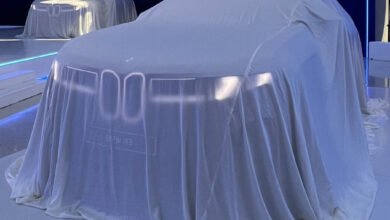 BMW iX3 الجديدة تكسر حاجز 800 كيلومتر في الشحنة الواحدة وتدشن عصر Neue Klasse 1 إطلاق BMW iX3 الكهربائية