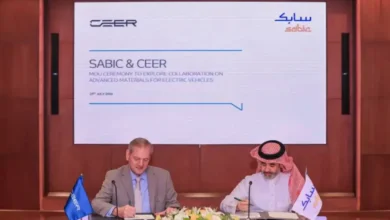 تحالف سعودي يهدد عرش تسلا.. كيف تخطط سير وسابك لإنتاج سيارات كهربائية بأسعار تنافسية؟ 1 تحالف سير وسابك للسيارات الكهربائية