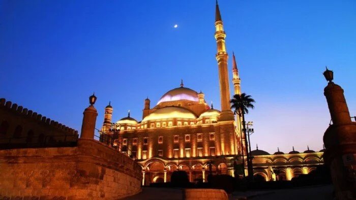 بـ 100 جنيه فقط.. مهرجان القلعة 2026 يضرب غلاء الحفلات الصيفية بـ 20 ليلة غنائية 1 مهرجان القلعة للموسيقى والغناء