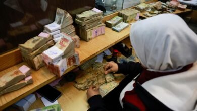 لتفادي السفر المكلف إلى دمشق.. "المركزي السوري" يتيح استبدال العملة القديمة بالمحافظات عبر البريد 1 استبدال العملة بسوريا
