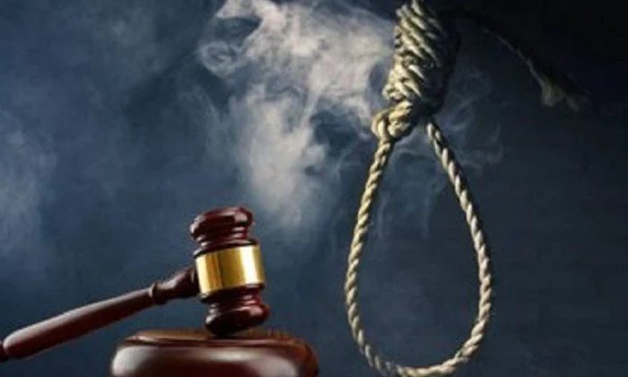 أحكام بالإعدام لملاحقة فارّين من العدالة: كيف يحسم قانون الإجراءات الجنائية مصير المتهمين في جنايات القتل؟ 1 أحكام إعدام لفارين بالقليوبية