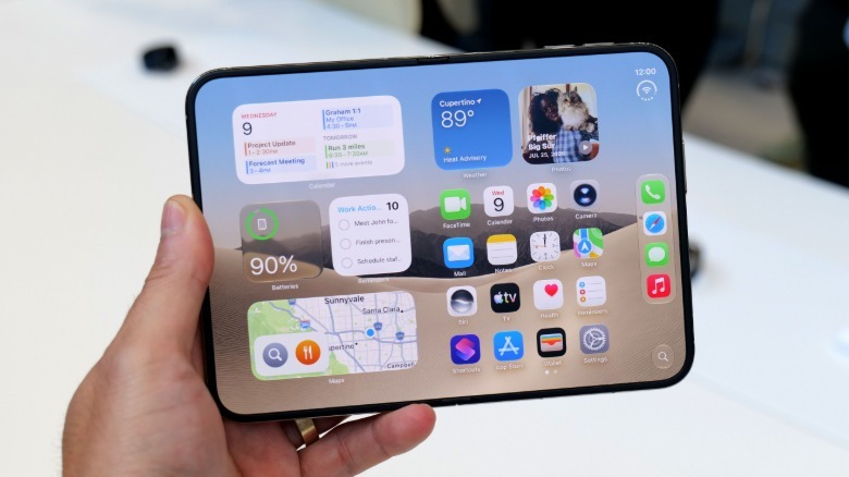 iPhone Duo foldable launch