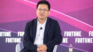 AI Absorbs China’s Green Power