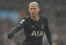 Richarlison remains out