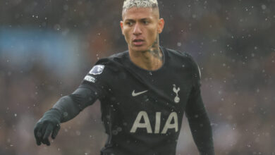Richarlison remains out