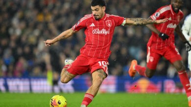 Gibbs-White transfer battle
