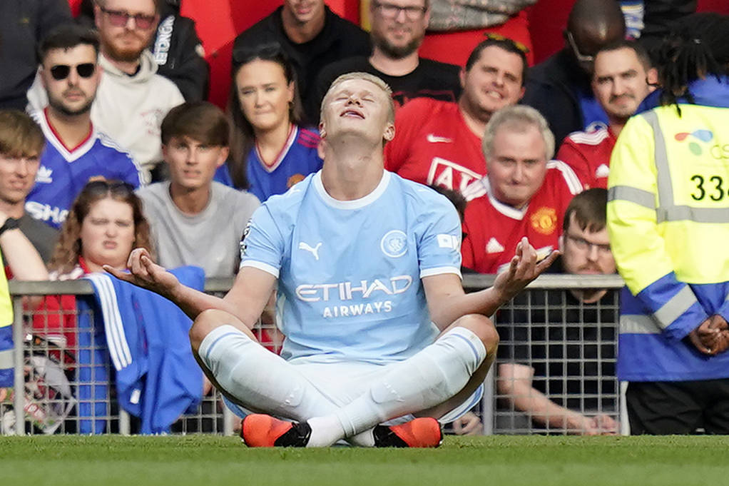 City Win Old Trafford Derby