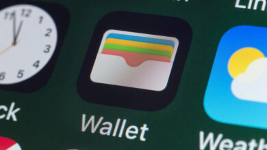 Apple Wallet vs. Google Wallet