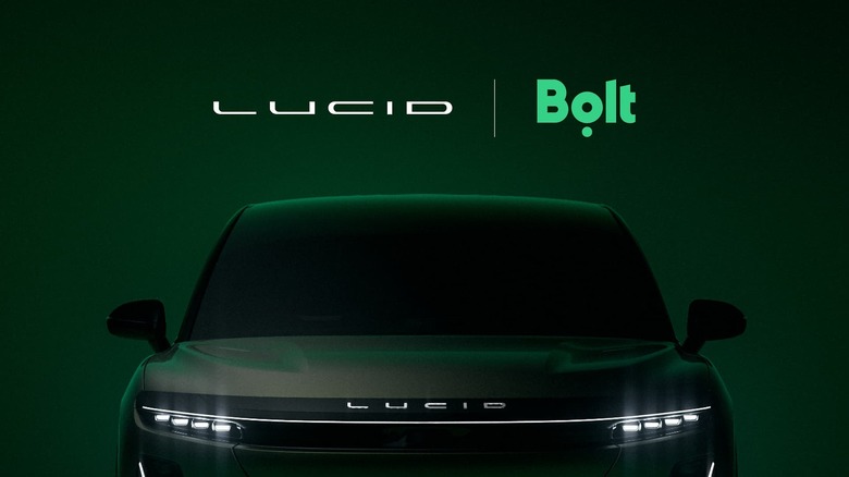 Lucid-Bolt robotaxi fleet