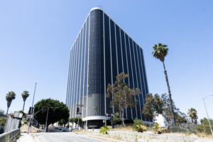 LA Unified Insolvency Warning