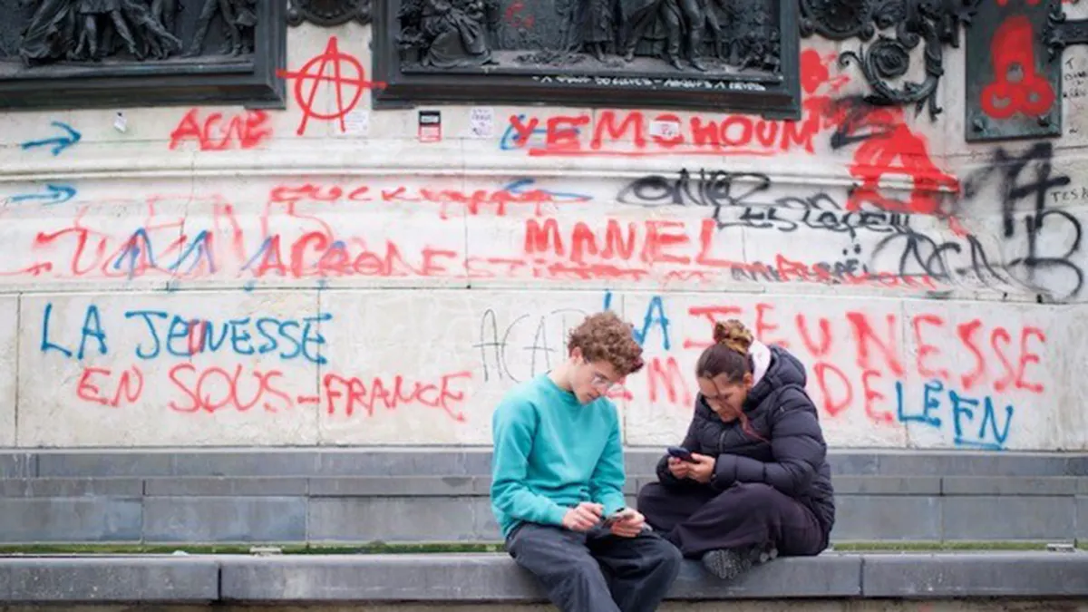 Graffiti in Paris