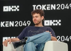 Polymarket CEO Warns Crypto Speculators