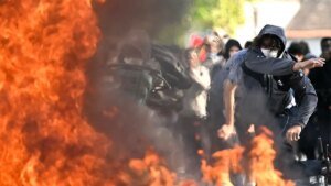 France Student Protests Turn Violent